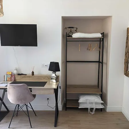 Chez Cerise Bed & Breakfast